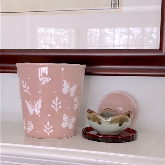 Clay Pink Ruffle Floral Butterfly Ceramic Vase Spring Feminine Whimsy Decor - Picture 1 of 5